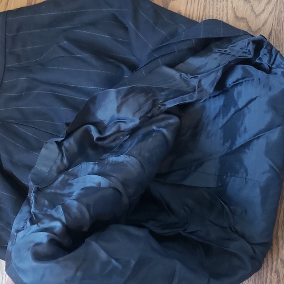 Giorgio Armani Classico Vintage Pencil Skirt - Picture 6 of 6